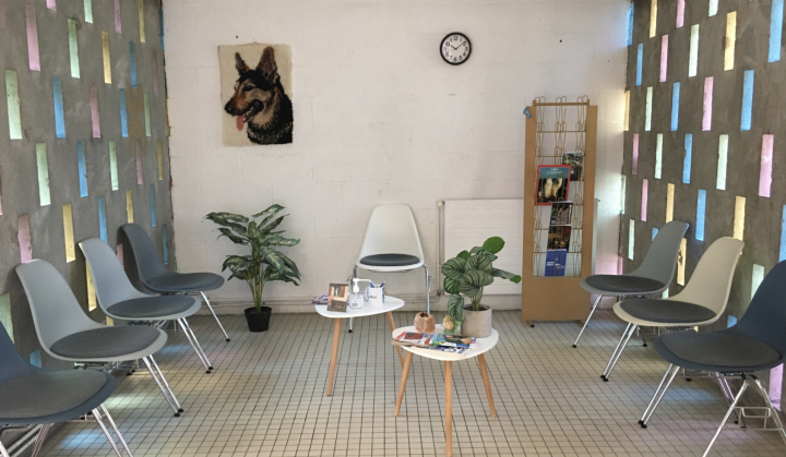 Mise en scène d’une salle d’attente